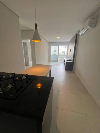 Imagem Apartamento com 2 Quartos à Venda, 75 m² em Centro - Florianópolis