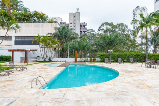 Apartamento com 4 Quartos à Venda, 424 m² em Morumbi - São Paulo