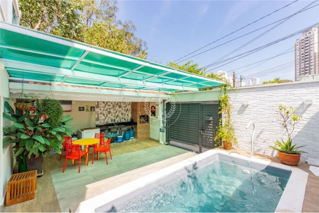 Imagem Casa com 3 Quartos à Venda, 180 m² em Parque Residencial Julia - São Paulo