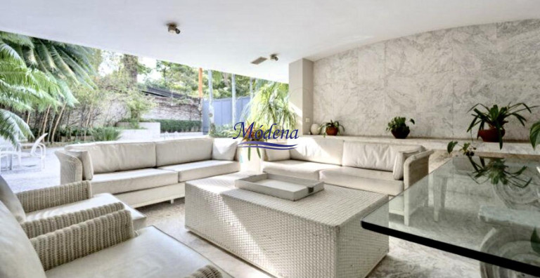 Casa com 5 Quartos à Venda, 1.000 m² em Jardim Europa - São Paulo