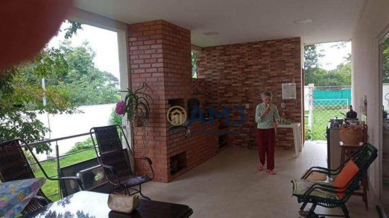 Imagem Chácara com 3 Quartos à Venda, 258 m² em Condomínio Parque Dos Cisnes - Goiânia