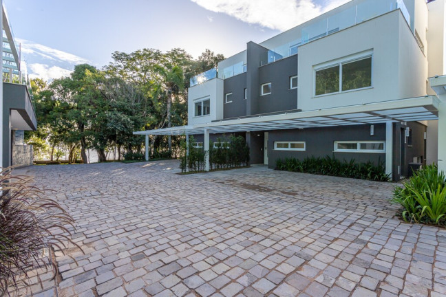 Imagem Casa de Condomínio com 3 Quartos à Venda, 440 m² em Pedra Redonda - Porto Alegre