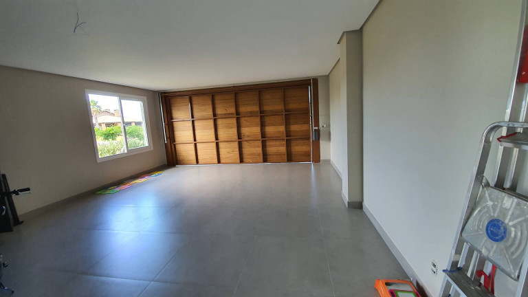Imagem Casa com 3 Quartos à Venda, 645 m² em Atlântida Sul - Osório