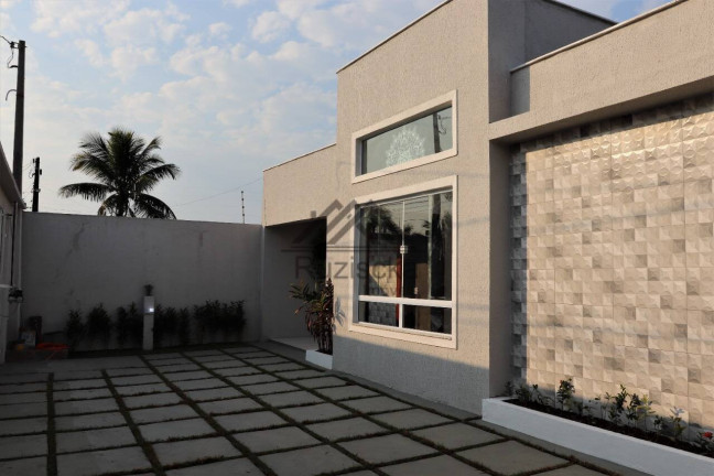 Imagem Casa com 3 Quartos à Venda, 371 m² em Jardim California - Itanhaém