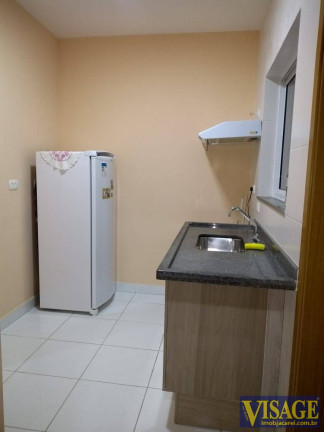 Apartamento com 2 Quartos à Venda,  em Vila Aprazivel - Jacareí