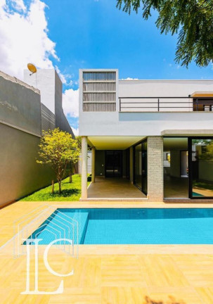 Casa com 3 Quartos à Venda, 455 m² em Moema - São Paulo