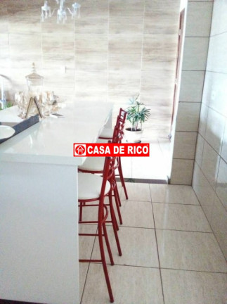 Imagem Casa de Condomínio com 2 Quartos à Venda, 196 m² em Parque Leblon - Londrina