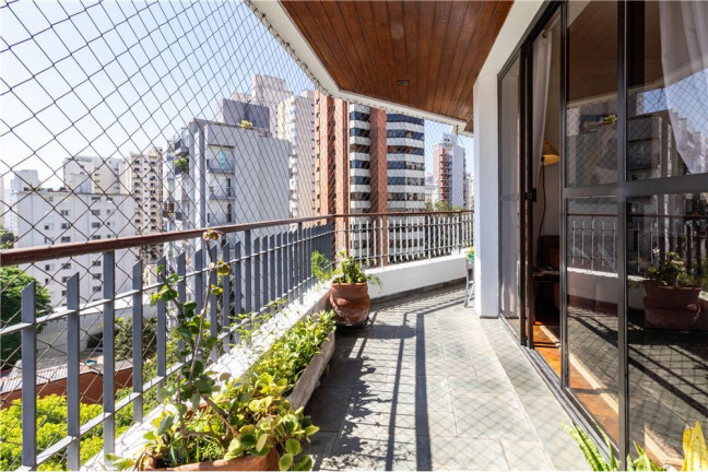 Imagem Apartamento com 4 Quartos à Venda, 217 m² em Moema - São Paulo