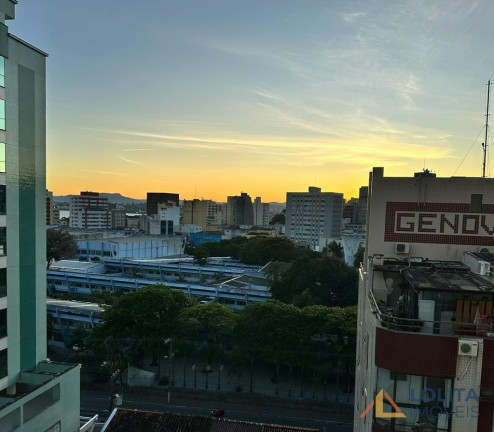 Imagem Apartamento com 2 Quartos à Venda, 76 m² em Centro - Florianopolis