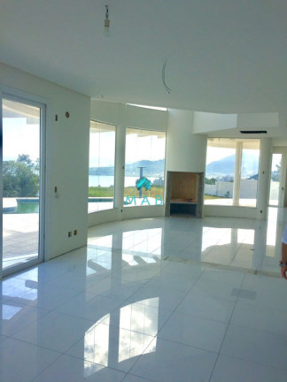 Imagem Sobrado com 8 Quartos à Venda, 3.400 m² em João Paulo - Florianópolis
