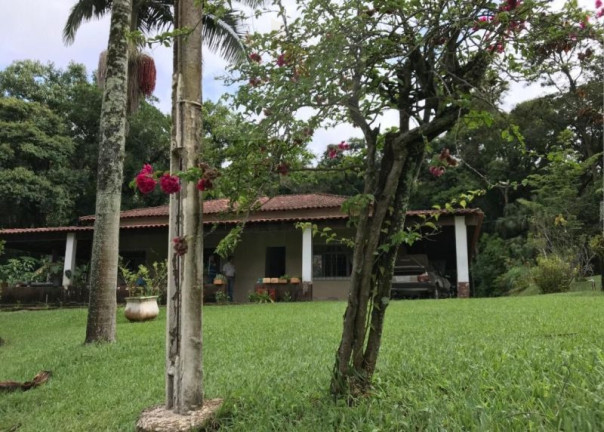 Foto do imóvel: Chácara com 3 Quartos à Venda, 235 m² em Vila Chacrinha (botujuru) - Campo Limpo Paulista