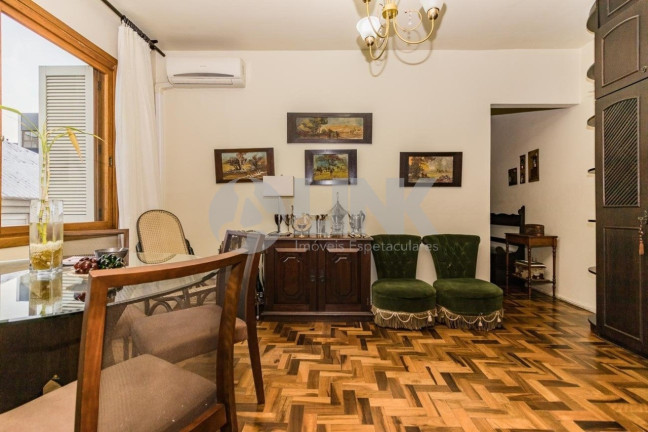 Apartamento com 2 Quartos à Venda, 80 m² em Floresta - Porto Alegre