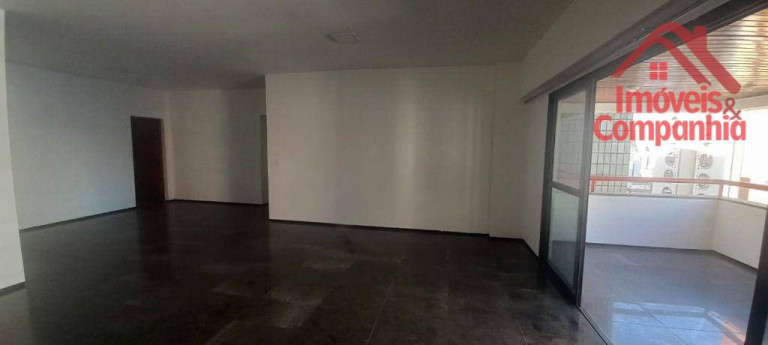 Imagem Apartamento com 4 Quartos à Venda, 240 m² em Meireles - Fortaleza