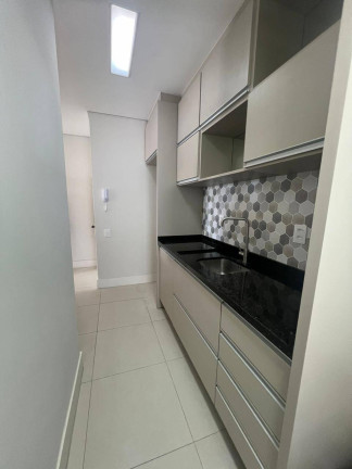 Imagem Apartamento com 2 Quartos à Venda, 75 m² em Centro - Florianópolis