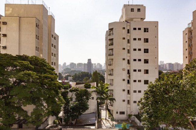 Imagem Apartamento com 3 Quartos à Venda, 170 m² em Campo Belo - São Paulo