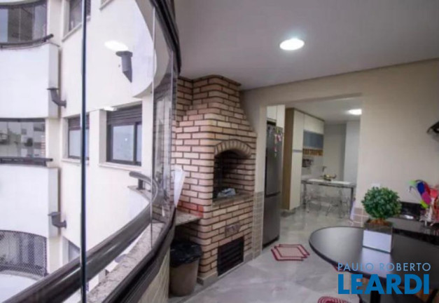 Imagem Apartamento com 3 Quartos à Venda, 140 m² em Centro - Santo André