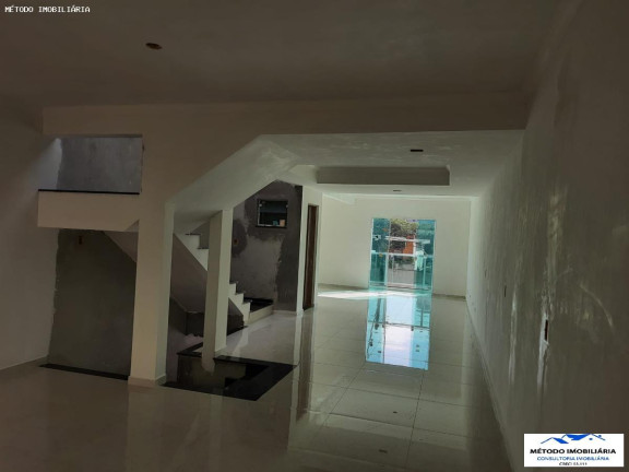 Imagem Casa com 4 Quartos à Venda, 170 m² em Parque São Vicente - Mauá