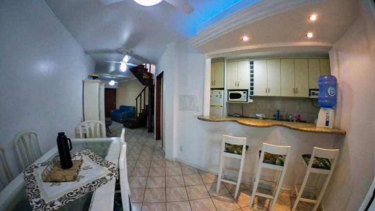 Imagem Apartamento com 4 Quartos para Temporada, 130 m² em Meia Praia - Itapema