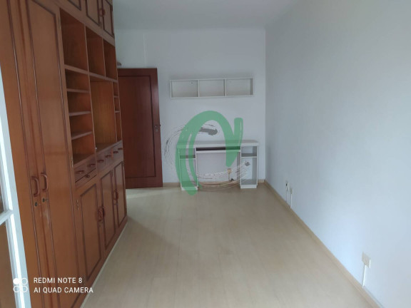 Imagem Apartamento com 3 Quartos à Venda, 132 m² em José Menino - Santos