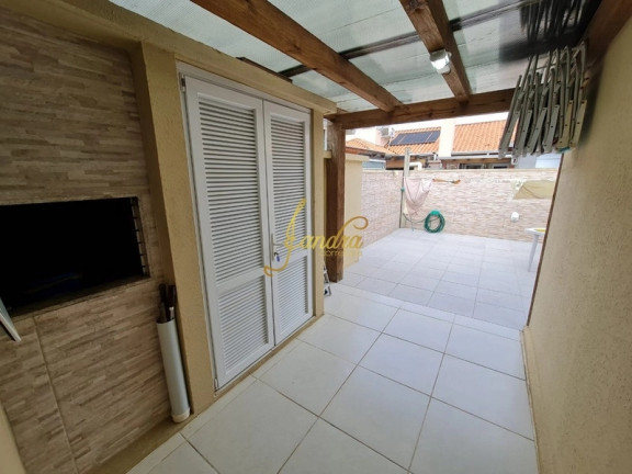 Imagem Casa de Condomínio com 3 Quartos à Venda, 112 m² em Rainha Do Mar - Xangri-la