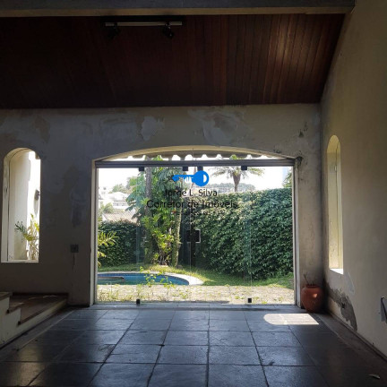 Imagem Casa com 3 Quartos à Venda, 330 m² em Alphaville Residencial Um - Barueri