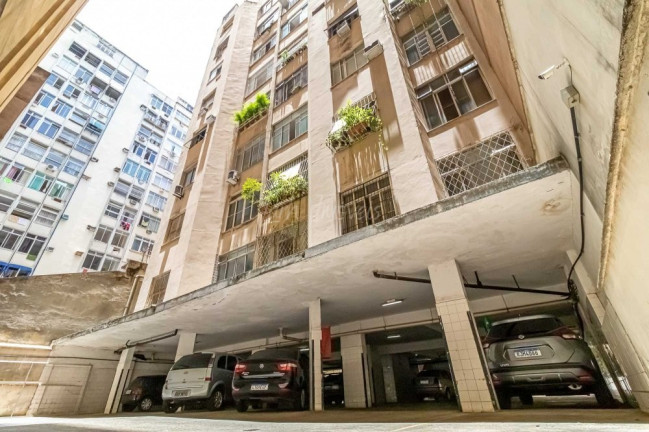 Apartamento com 3 Quartos à Venda, 135 m² em Copacabana - Rio De Janeiro