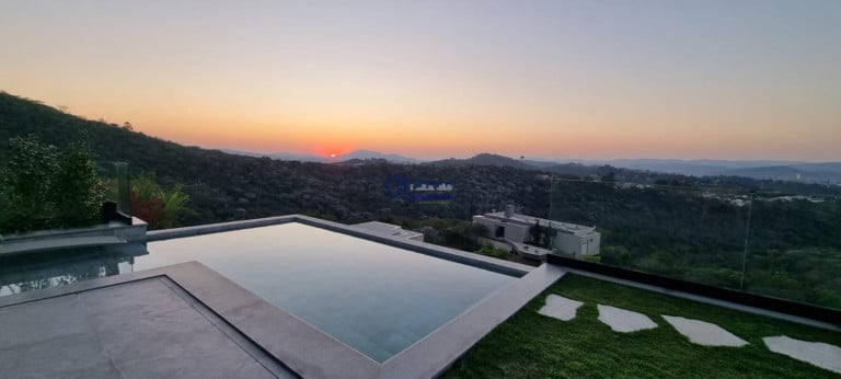 Casa de Condomínio com 4 Quartos à Venda, 490 m² em Alphaville - Santana De Parnaíba