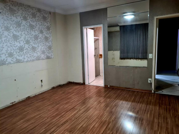Imagem Apartamento com 4 Quartos à Venda,  em Santa Lúcia - Vitória