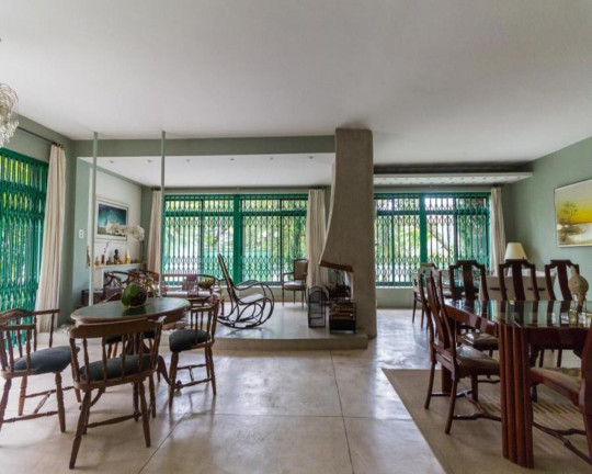 Casa com 5 Quartos à Venda, 905 m² em Pacaembu - São Paulo