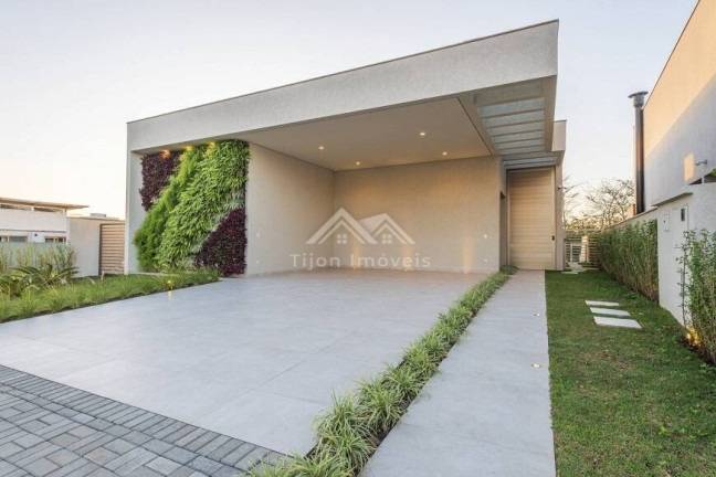 Imagem Casa com 3 Quartos à Venda, 234 m² em Alphaville - Votorantim