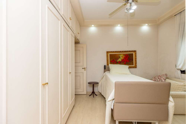 Imagem Apartamento com 3 Quartos à Venda, 251 m² em Moema - São Paulo