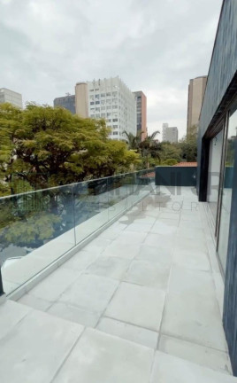 Casa com 5 Quartos à Venda, 670 m² em Jardim Europa - São Paulo