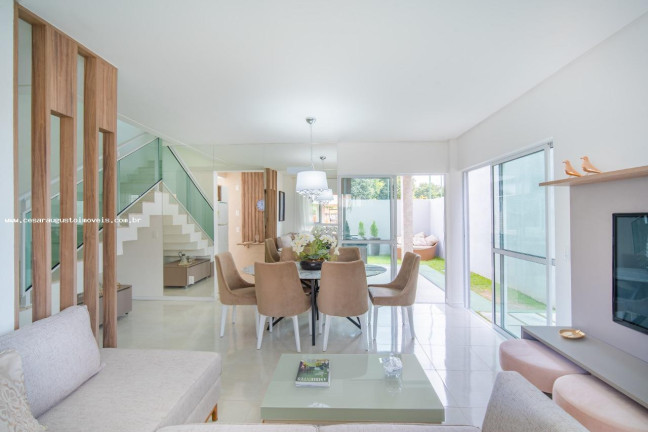 Imagem Casa de Condomínio com 3 Quartos à Venda, 105 m²
