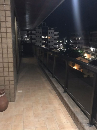 Imagem Apartamento com 3 Quartos à Venda, 194 m² em Braga - Cabo Frio