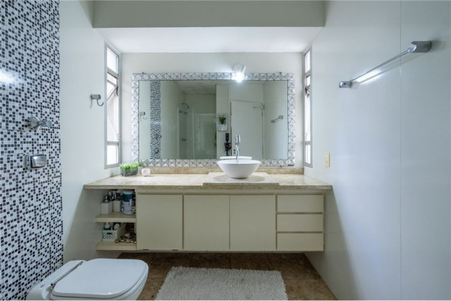 Imagem Apartamento com 3 Quartos à Venda, 130 m² em Itaim Bibi - São Paulo