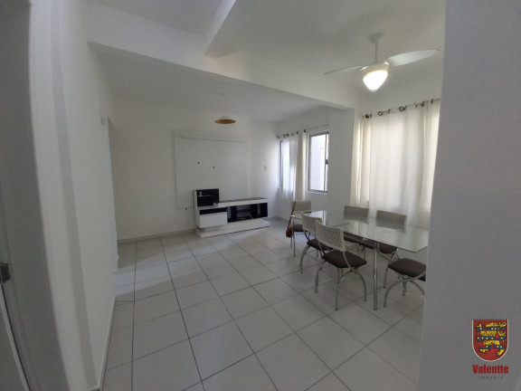 Imagem Apartamento com 2 Quartos à Venda,  em Centro - Florianópolis