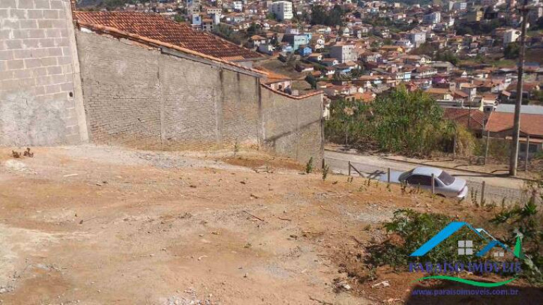 Imagem Terreno à Venda, 300 m² em Centro - Paraisópolis