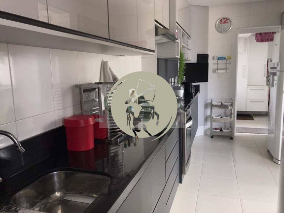 Imagem Apartamento com 2 Quartos à Venda, 94 m² em Gonzaga - Santos