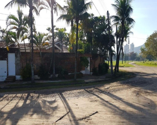 Imagem Casa com 6 Quartos à Venda, 585 m² em Jardim Virgínia - Guarujá