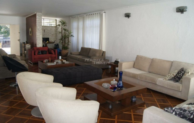 Casa com 4 Quartos à Venda, 377 m² em Alto De Pinheiros - São Paulo