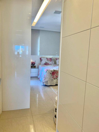 Imagem Casa de Condomínio com 3 Quartos à Venda, 240 m² em Buraquinho - Lauro De Freitas
