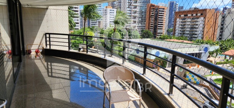 Imagem Apartamento com 4 Quartos à Venda, 253 m² em Meireles - Fortaleza