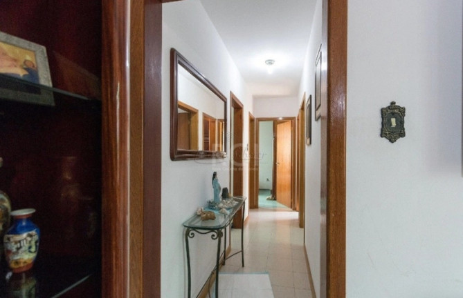 Imagem Apartamento com 3 Quartos à Venda, 81 m² em Teresópolis - Porto Alegre