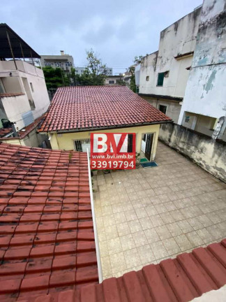 Imagem Casa com 3 Quartos à Venda, 210 m² em Vila Da Penha - Rio De Janeiro