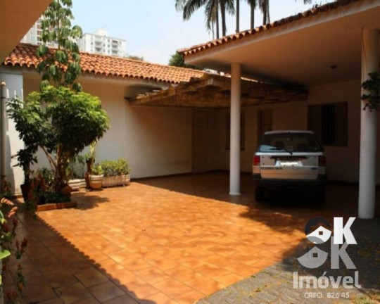 Casa com 4 Quartos à Venda, 454 m² em Jardim Europa - São Paulo