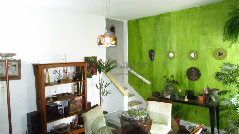 Casa com 3 Quartos à Venda, 120 m² em Cambuci - São Paulo
