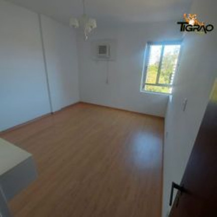 Imagem Apartamento com 3 Quartos à Venda, 129 m² em Centro - Joinville