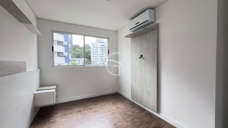 Imagem Apartamento com 3 Quartos à Venda, 80 m² em Atiradores - Joinville