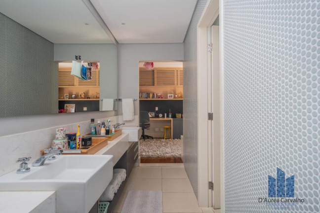 Casa com 5 Quartos à Venda, 720 m² em Pacaembu - São Paulo