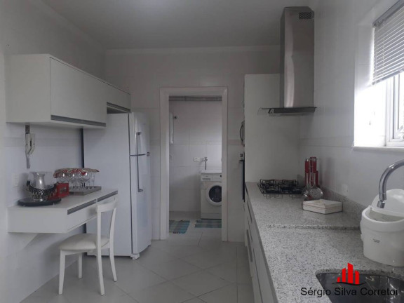 Apartamento com 3 Quartos à Venda,  em Vila Capivari - Campos Do Jordão